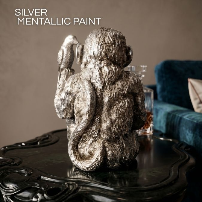 Patung Gorila dengan Burung Nuri Silver dan Daun Resin Unik