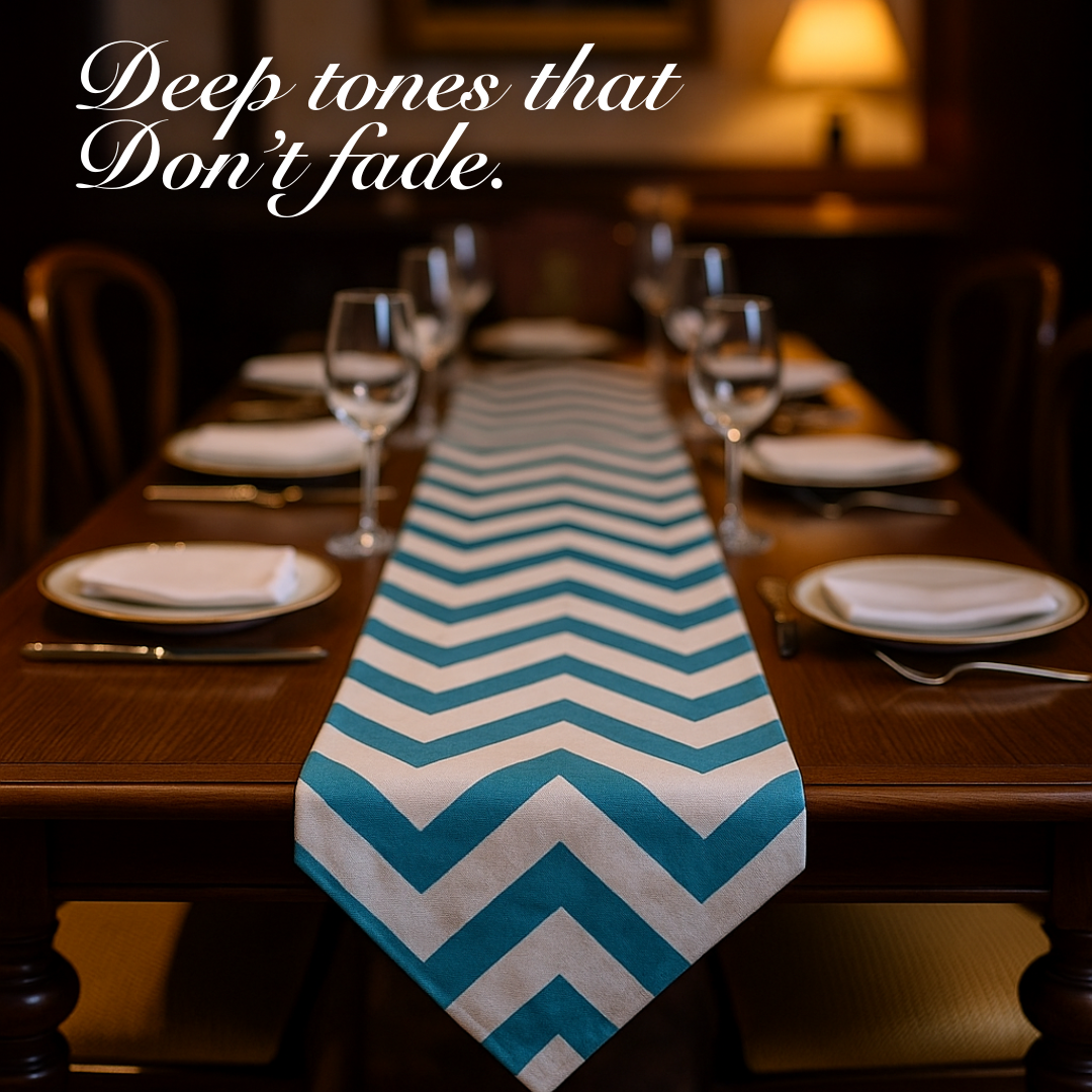 Table Runner dan Bed Runner Chevron Minimalis Hitam Toska